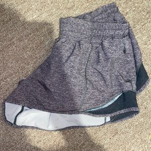 lululemon Hotty Hot Short 2.5”